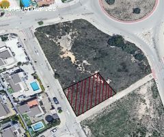 Parcela urbanizable para vivienda unifamiliar en Polop