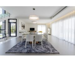 VILLAS DE OBRA NUEVA A 250 m DE LA PLAYA EN CAMPOAMOR
