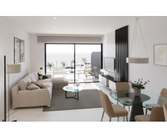 Residencia de nueva construcción en primera línea del campo de golf La Serena, en Los Alcázares