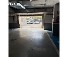 Alquiler de Plaza de Garaje en PAU I - ¡Tu vehículo seguro y a un precio increíble!
