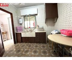 Casa en Venta en La Pobla de Vallbona, Valencia