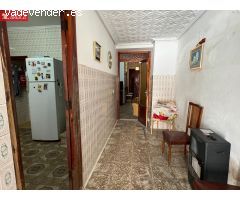 Casa en Venta en La Pobla de Vallbona, Valencia