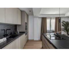 PISO EN NIÑO JESÚS, UNA 8º PLANTA DE 186 M2, 3 HAB/3 BAÑOS, GARAJE Y 2 TRASTEROS