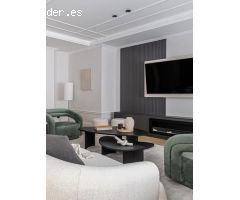 PISO EN CALLE NACIONES , UNA 3º PLANTA.  205 M2, CON BALCON . 3 HAB/3 BAÑOS& ASEO
