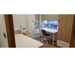 ALQUILER VIVIENDA ESTUDIANTES