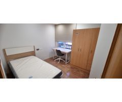 ALQUILER VIVIENDA ESTUDIANTES