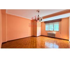 AMPLIA VIVIENDA PRÓXIMA AL CENTRO DE OURENSE