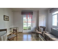 PISO EN LA ZONA DEL PUENTE CON CALEFACCIÓN Y GARAJE INCLUIDOS, MUY PRÓXIMO A LA ESTACIÓN DEL TREN