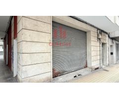 LOCAL COMERCIAL CON POSIBILIDAD DE ADAPTAR COMO VIVIENDA
