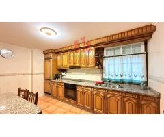 CASA EN PERFECTO ESTADO SITUADA EN A RIBEIRA SACRA (OURENSE)