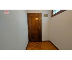 VIVIENDA EN EL CENTRO DE LA CIUDAD DE OURENSE