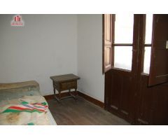 VIVIENDA PARA REFORMAR EN LA ZONA DE SAN FRANCISCO.