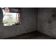 CASA EN CONSTRUCCIÓN EN BARBADÁS.