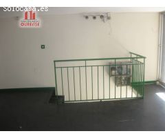 OFICINA ACONDICIONADA CERCA DE LA PLAZA DE LAS MERCEDES.