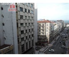 AMPLIO PISO EN PLENO CENTRO DE OURENSE