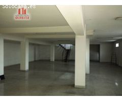 LOCAL COMERCIAL EN LA ZONA DE LAS LAGUNAS CERCA DEL CAMPUS.