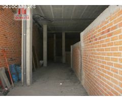 AMPLIO LOCAL COMERCIAL EN LA ZONA DEL COUTO