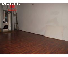 LOCAL COMERCIAL EN ALQUILER MUY CÉNTRICO