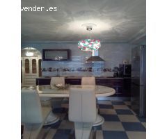 ADOSADO EN EL ALBIR
