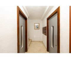 PISO EN PLAZA DE GRACIA-GRANADA