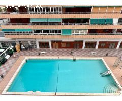 Piso de 3 habitaciones con vistas al mar en Torrevieja