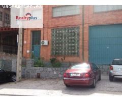 Se vende nave en el poligono el Cerro
