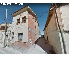 Obra parada en un pueblo de Segovia con muchas oportunidades.