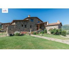 Casa en Venta en Navalperal de Tormes, Ávila