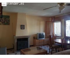 Chalet en Venta en Navaluenga, Ávila