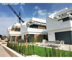 Villa en Venta en Pilar de la Horadada, Alicante