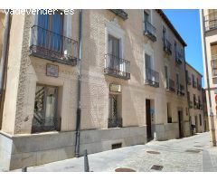 101- Magnífico edificio para inversores en el casco histórico de Segovia