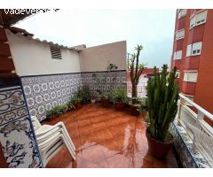 Piso semicentrico con terraza. EN PERIODO DE PUJAS AL ALZA HASTA EL DIA 20/05.