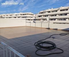 Vive en lo Más Alto: Ático en Mirador de la Bahía con Todas las Comodidades
