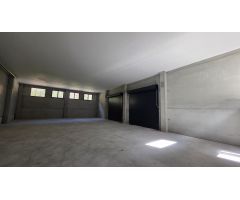 ¡Nueva nave industrial de diseño moderno y funcional!
