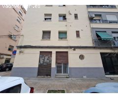 Local comercial en Venta en Valencia de las Torres, Valencia