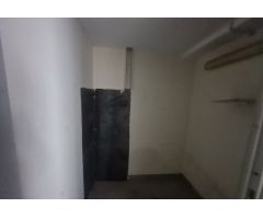 Local comercial en Venta en Valencia de las Torres, Valencia