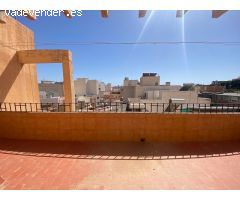 Ático en El Quemadero, Almería.