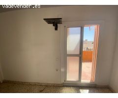 Ático en El Quemadero, Almería.