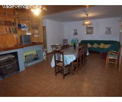 SE ALQUILA ESTUPENDA CASA DE CAMPO CON PISCINA