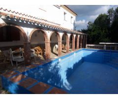 SE ALQUILA ESTUPENDA CASA DE CAMPO CON PISCINA