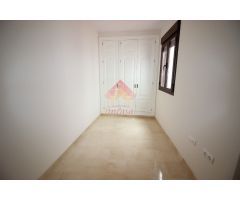 Piso en Alquiler en Foronda, Málaga