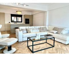 ALQUILER DE HERMOSO PISO ZONA CENTRO DE ALICANTE