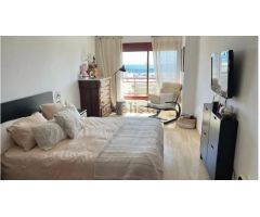 ALQUILER DE ESTUPENDA VIVIENDA CON VISTAS AL MAR ZONA ENSANCHE