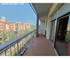 Piso todo exterior con balcón, parking y trastero incluidos