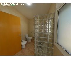 ¡Tu Oasis Privado en La Bisbal! Casa Exclusiva con Piscina, Pista de Padel y Jardín