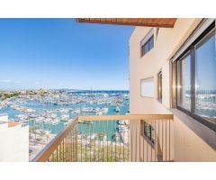 Apartamento con espectaculares vistas al mar y a la Catedral – Paseo Marítimo