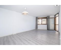 Apartamento con espectaculares vistas al mar y a la Catedral – Paseo Marítimo