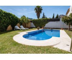Villa en Venta en Benalmádena Costa, Málaga