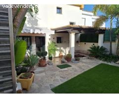 Adosada en venta en Benalmadena