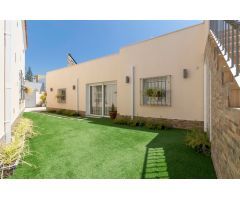 Espectacular Villa con piscina / Spectacular Villa with swimming pool